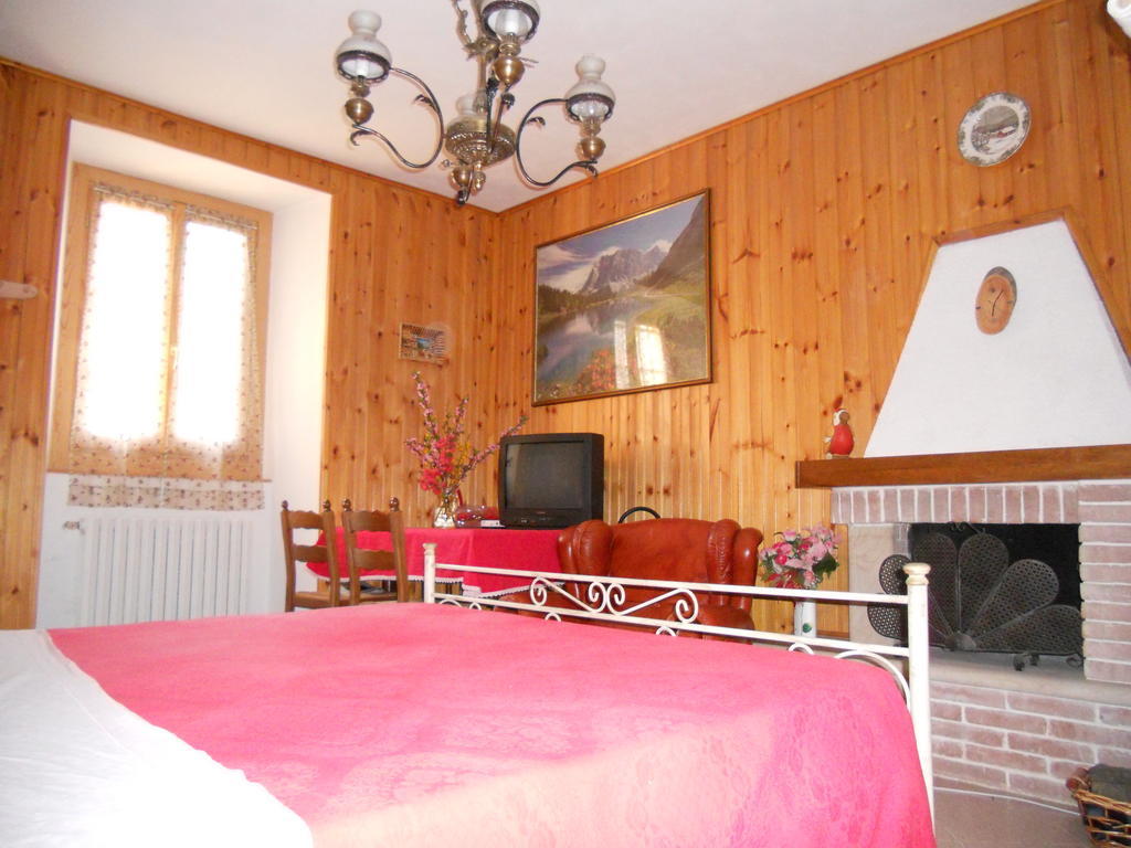 B&B Pervinca Rocca Grimalda Szoba fotó